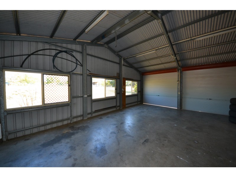 159 Somerset Rd, Gracemere QLD 4702