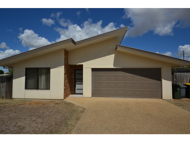 10 Rahima Ct, Gracemere QLD 4702