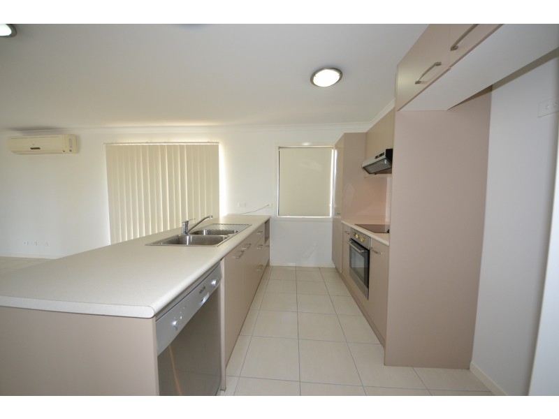 10 Rahima Ct, Gracemere QLD 4702