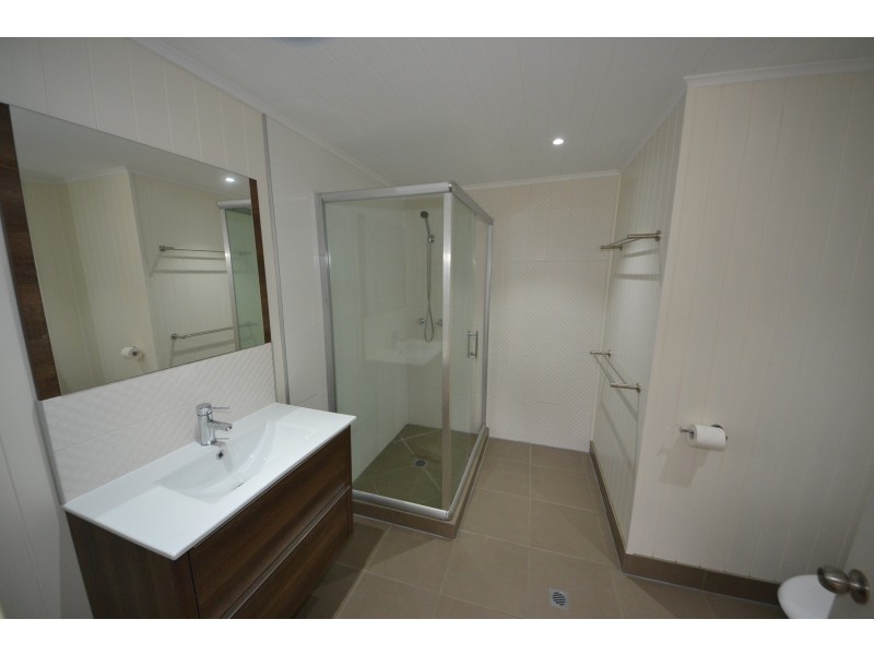 5 Killarney Lane, Mount Morgan QLD 4714