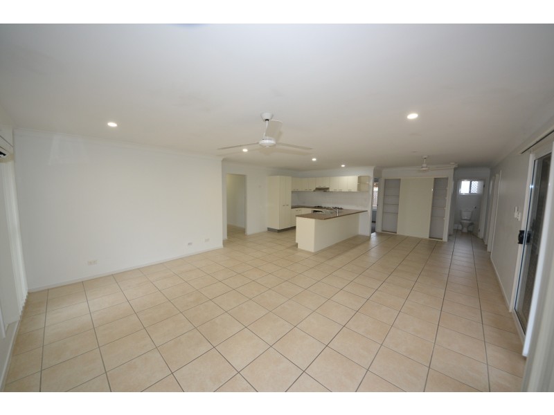 63 Victoria St, Gracemere QLD 4702