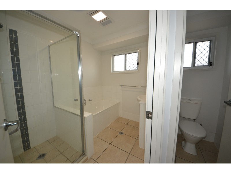 63 Victoria St, Gracemere QLD 4702