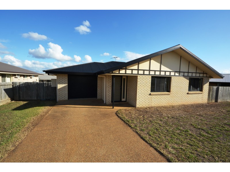 86 Abby Dr, Gracemere QLD 4702