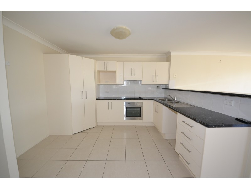 86 Abby Dr, Gracemere QLD 4702