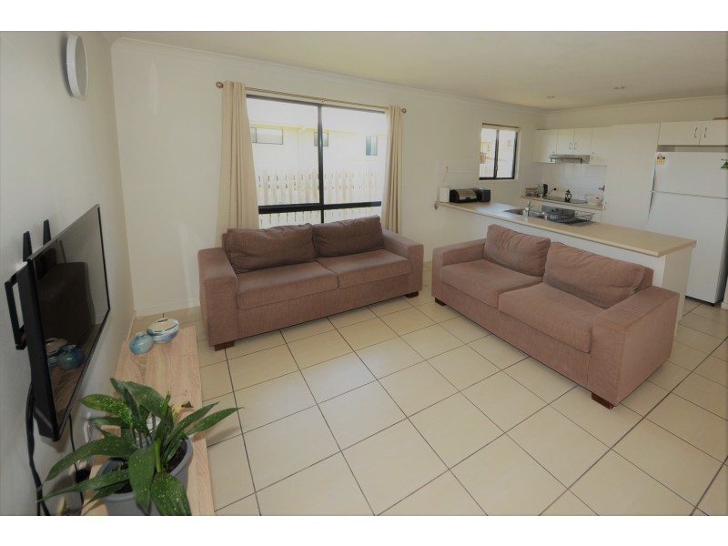 12 Viney St, Gracemere QLD 4702