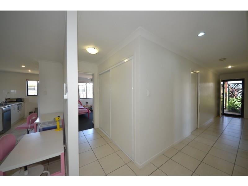 12 Viney St, Gracemere QLD 4702