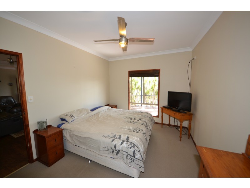 71 Preston Rd, Bouldercombe QLD 4702