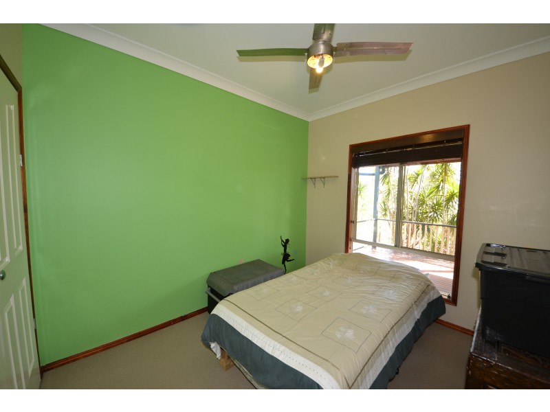 71 Preston Rd, Bouldercombe QLD 4702