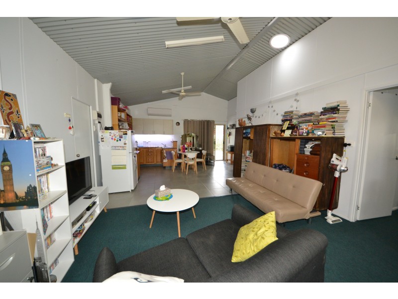 11 Platen St, Gracemere QLD 4702