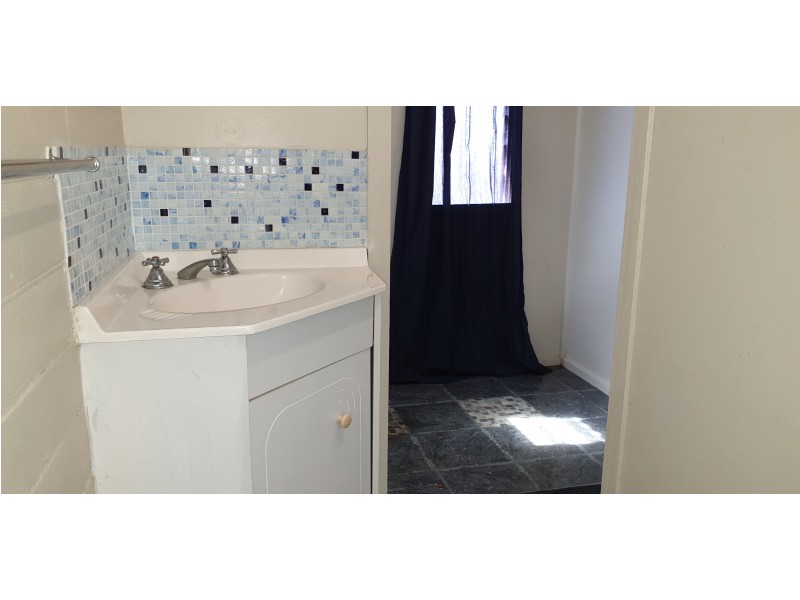 31 Darcy St, Mount Morgan QLD 4714