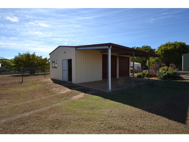 24 Margaret St, Duaringa QLD 4712