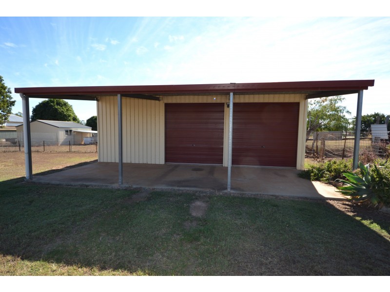 24 Margaret St, Duaringa QLD 4712