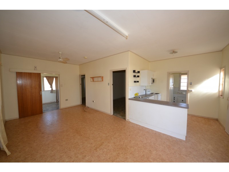 24 Margaret St, Duaringa QLD 4712