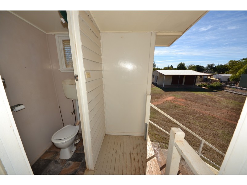 24 Margaret St, Duaringa QLD 4712