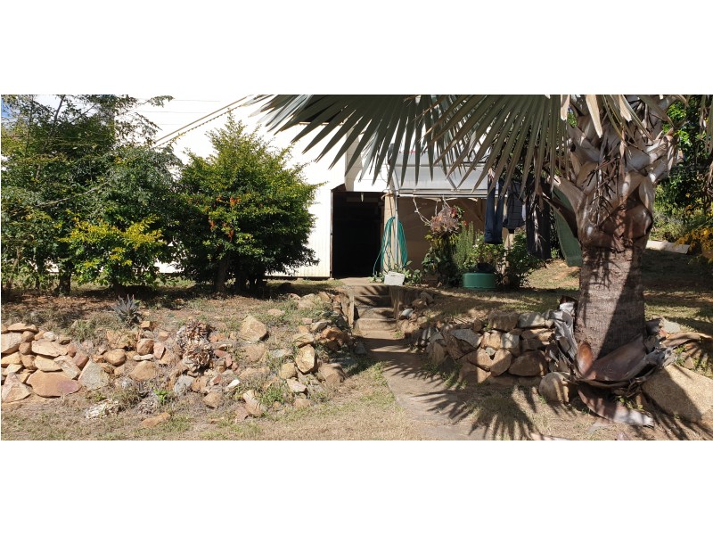 57 Darcy St, Mount Morgan QLD 4714