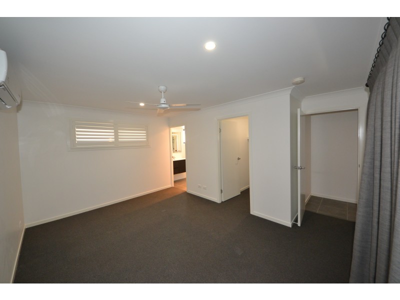 13 Olympic Ave, Gracemere QLD 4702