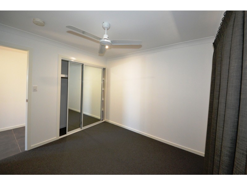 13 Olympic Ave, Gracemere QLD 4702