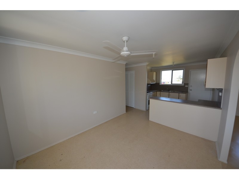 12 Hutchings St, Gracemere QLD 4702