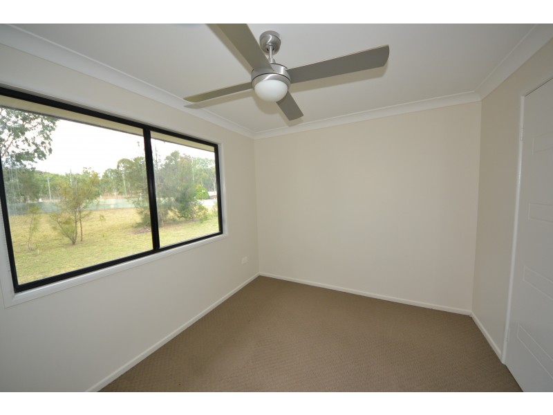 18 Showgrounds Rd, Horse Creek QLD 4714