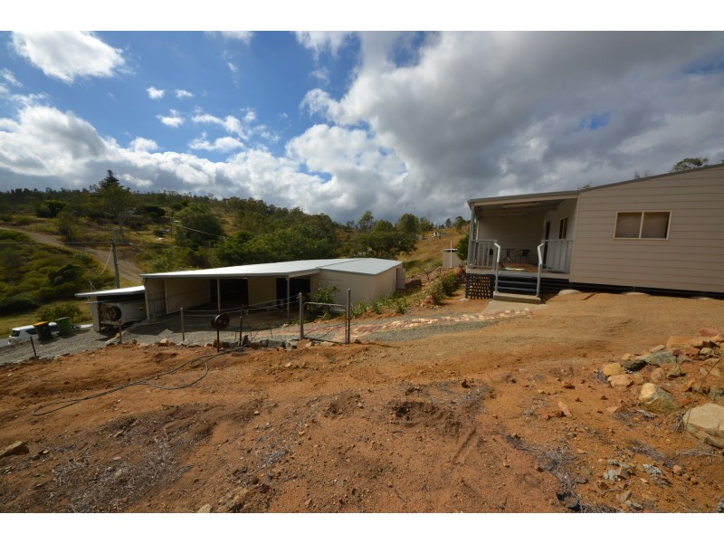 18 William St, Mount Morgan QLD 4714