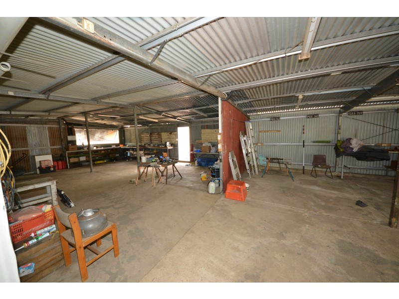 18 William St, Mount Morgan QLD 4714