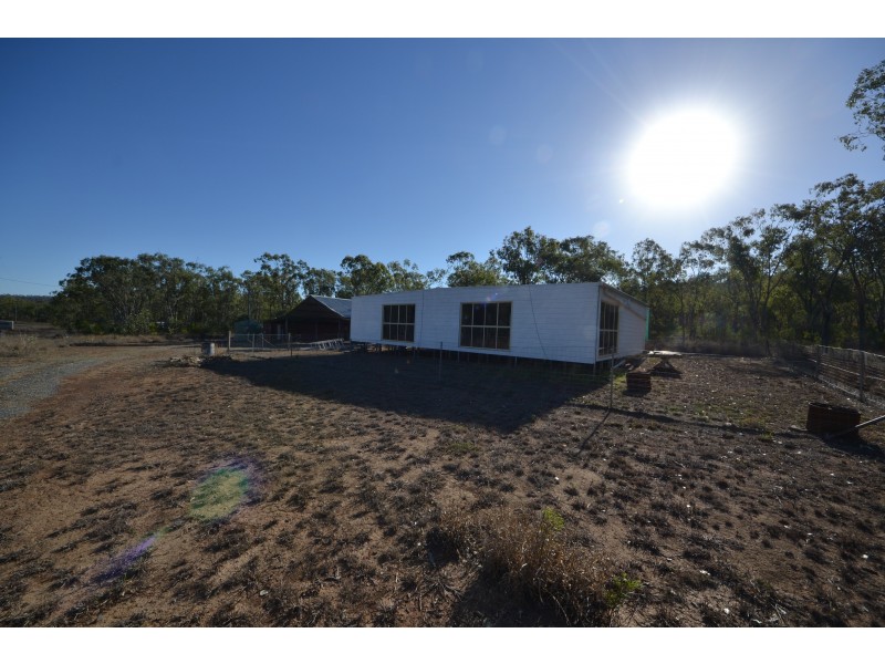 49095 Burnett Hwy, Wura QLD 4714