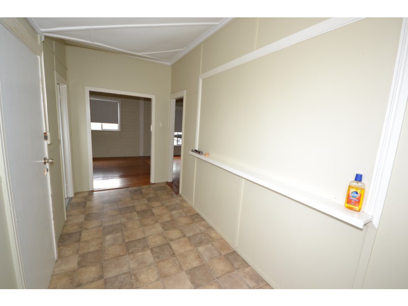 2 Alma St, Rockhampton City QLD 4700