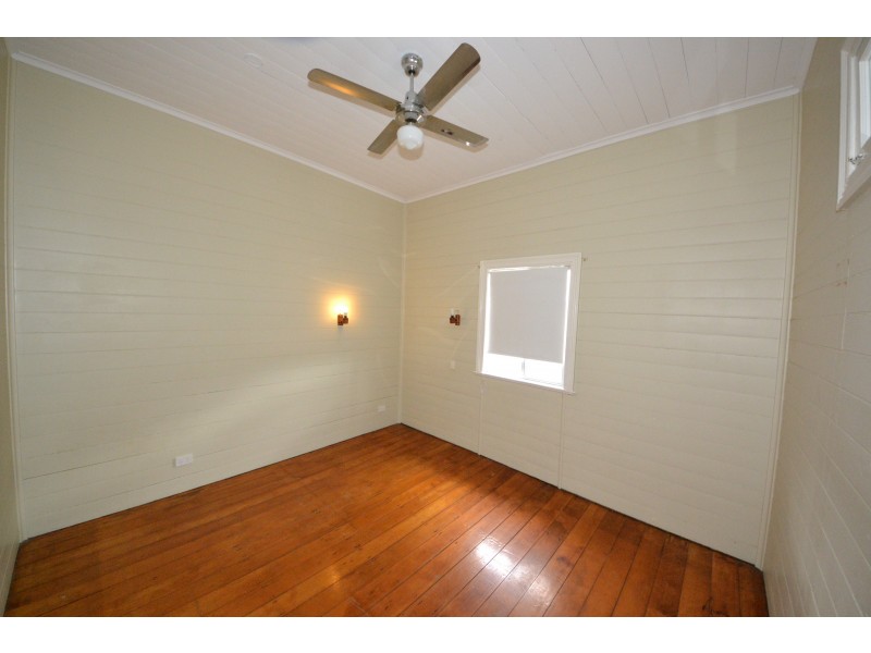 2 Alma St, Rockhampton City QLD 4700