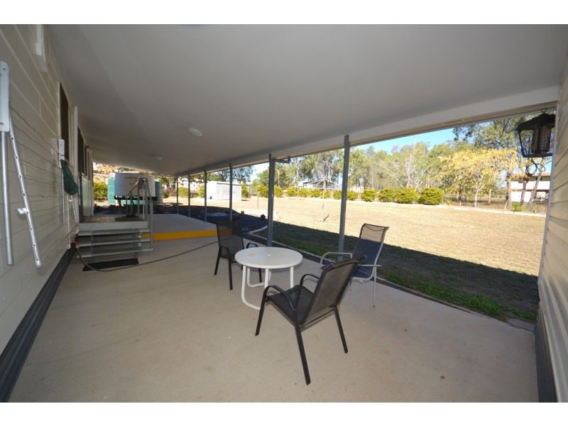 15 Elizabeth St, Duaringa QLD 4712