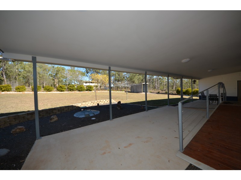 15 Elizabeth St, Duaringa QLD 4712