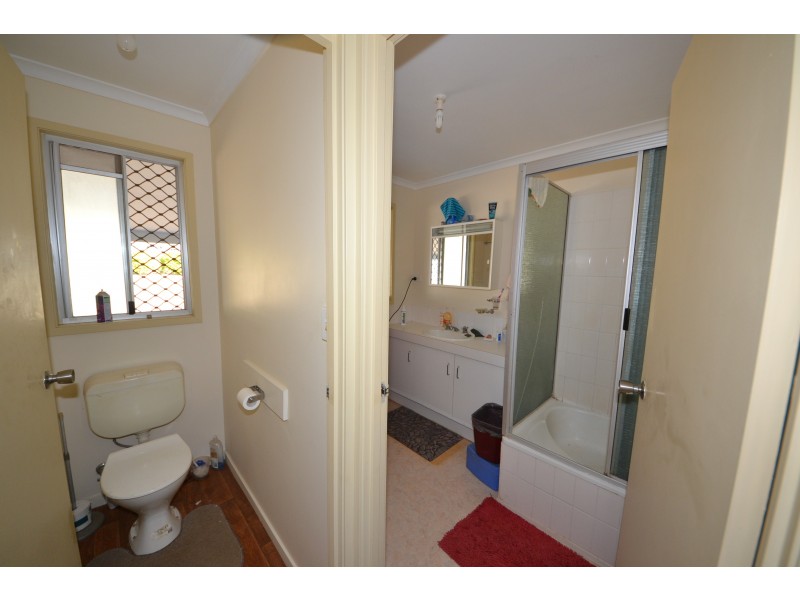 15 Elizabeth St, Duaringa QLD 4712