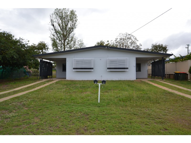 1 And 2/38 Arthur St, Gracemere QLD 4702