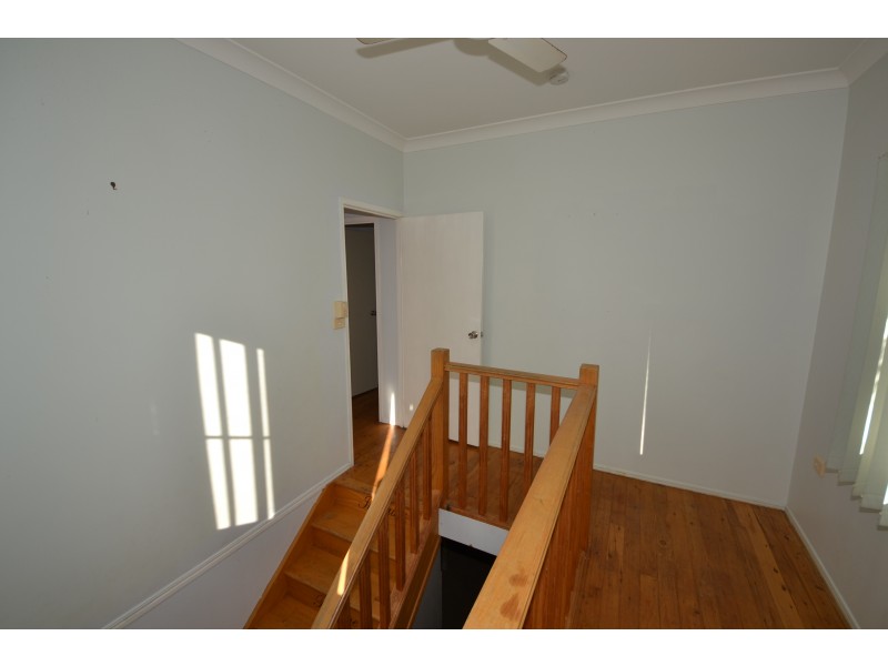 30 Archer Rd, Gracemere QLD 4702