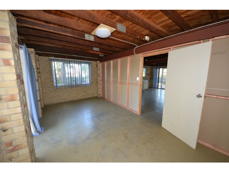 30 Archer Rd, Gracemere QLD 4702