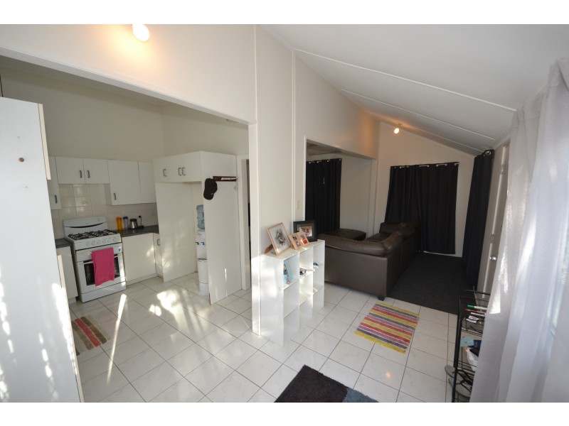 90 Harbourne St, Koongal QLD 4701