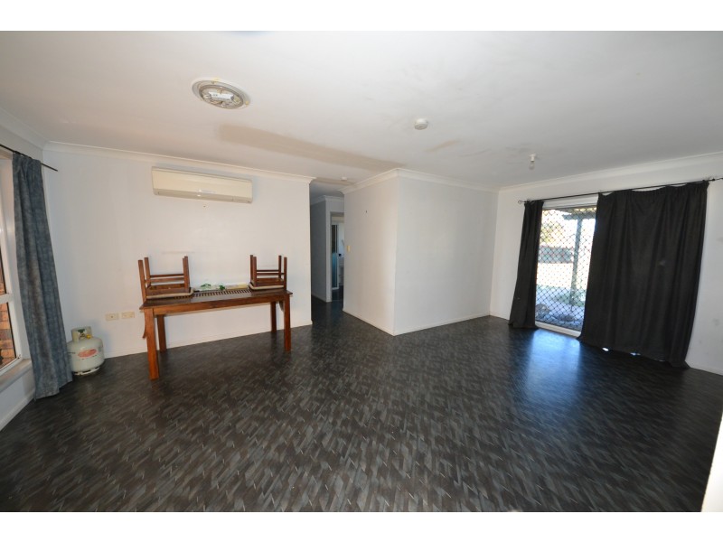 12 Banksia Ct, Gracemere QLD 4702
