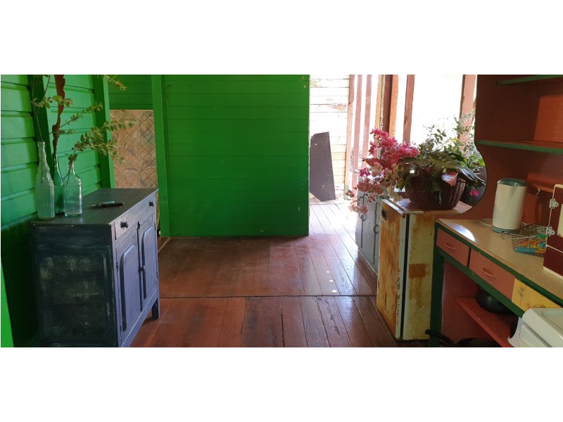 37 Central St, Mount Morgan QLD 4714