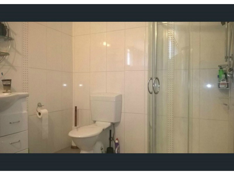1 Gordon Lane, Mount Morgan QLD 4714