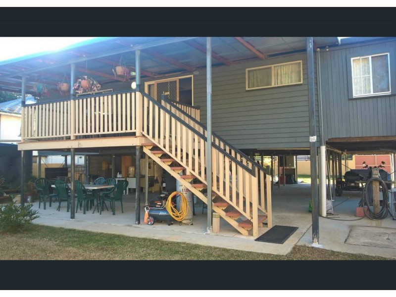 1 Gordon Lane, Mount Morgan QLD 4714