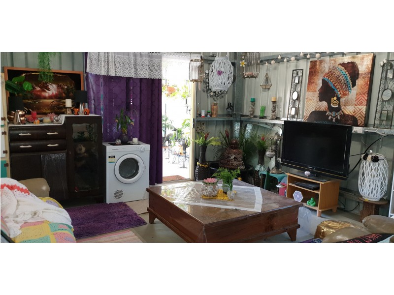 10 Jones St, Moongan QLD 4714