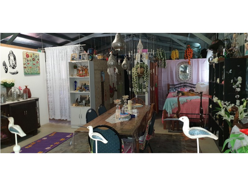 10 Jones St, Moongan QLD 4714