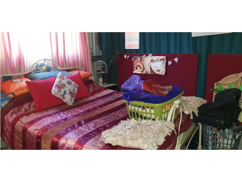 10 Jones St, Moongan QLD 4714