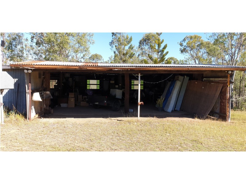 10 Jones St, Moongan QLD 4714