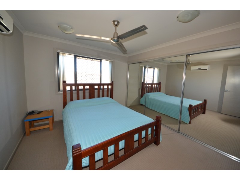 8 Lawson Ct, Gracemere QLD 4702