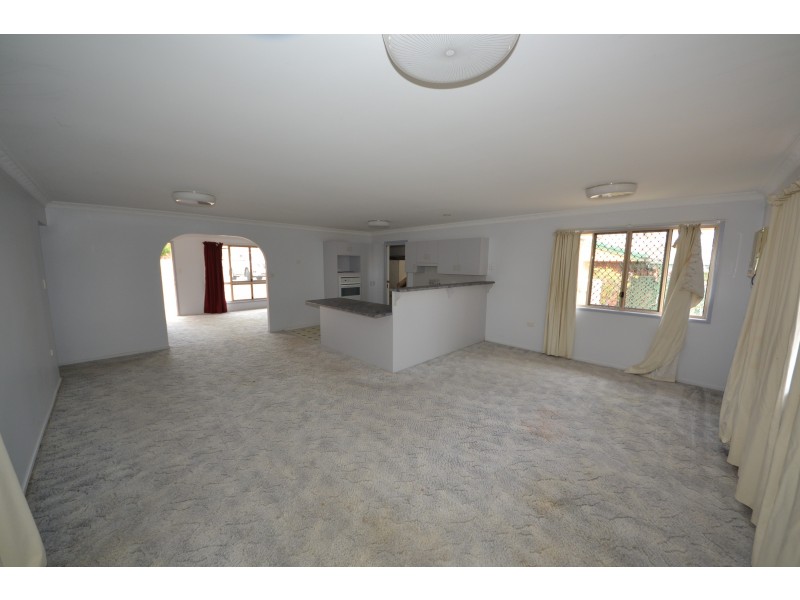 33 Davison St, Gracemere QLD 4702