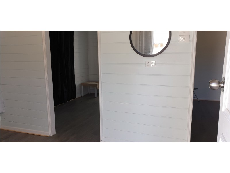 25 River St, Mount Morgan QLD 4714