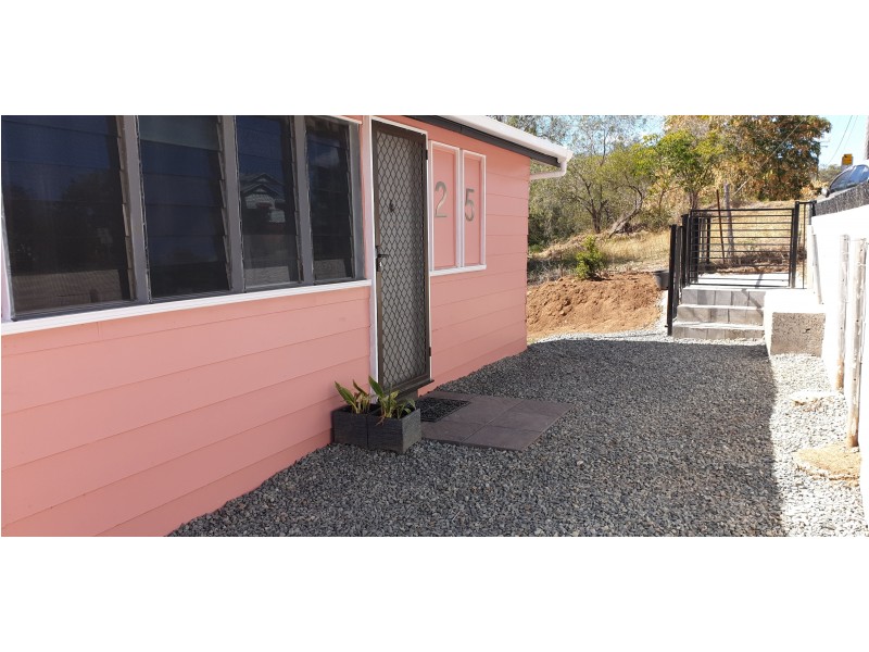 25 River St, Mount Morgan QLD 4714