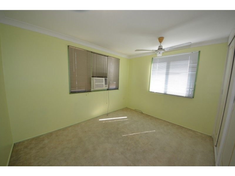 37 Cowan St, Gracemere QLD 4702