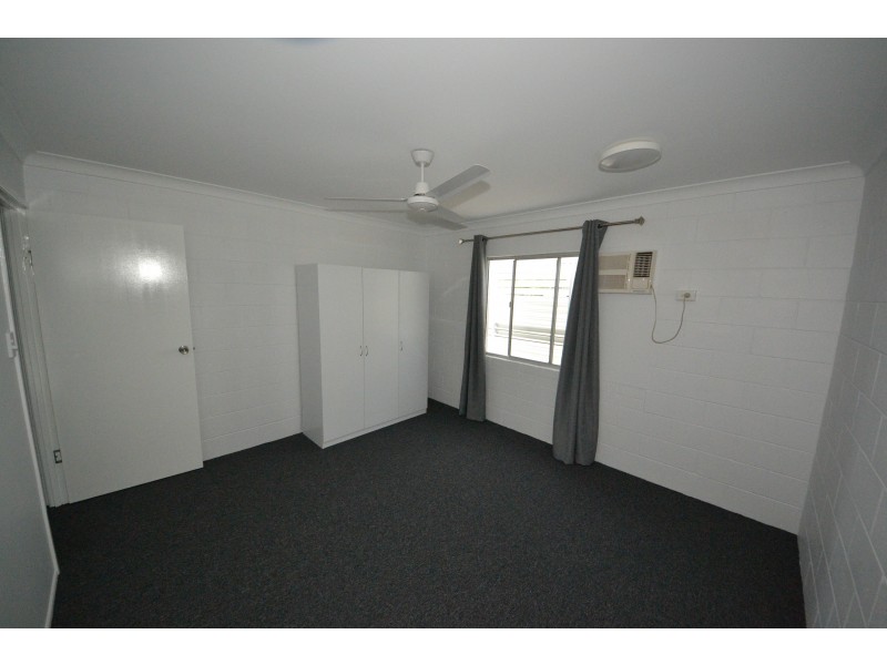Unit 2/38 Arthur St, Gracemere QLD 4702