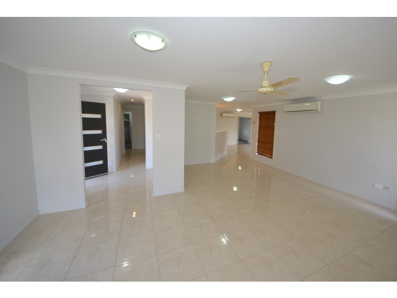8 Bryce Ct, Gracemere QLD 4702